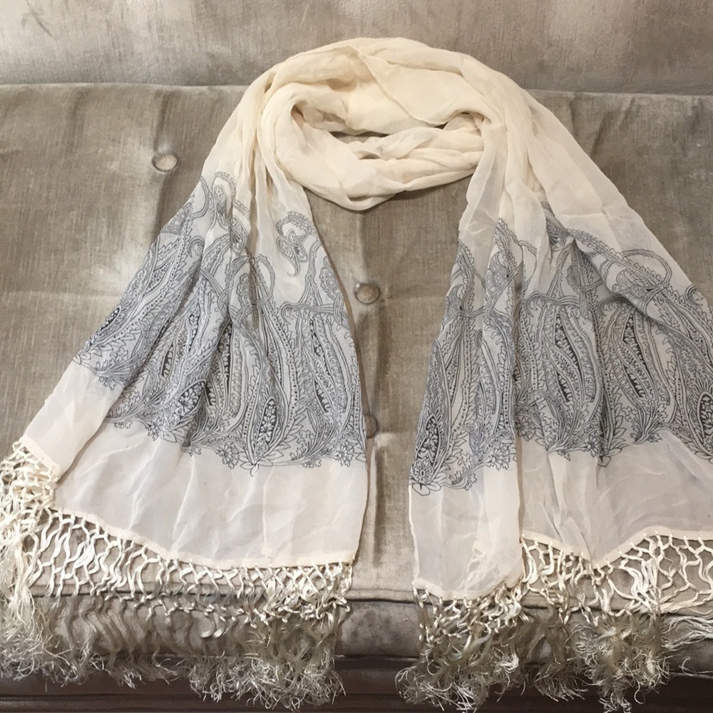Echo silk cream scarf with fringed tassels